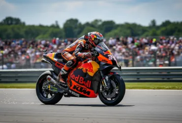 MotoGP Ungheria: Pedro Acosta domina a Balaton Park, Bagnaia crolla in Q1