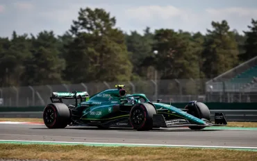 F1, Aston Martin corre ai ripari: nuovo sedile per Alonso dopo il calvario in Canada