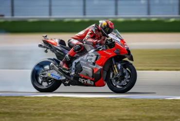 Bezzecchi e la sfida del Balaton Park: l'Aprilia insegue il ritmo di Acosta