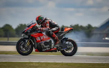 Aprilia, sospiro di sollievo al Balaton Park: Nessuna frattura per Martin e Bezzecchi