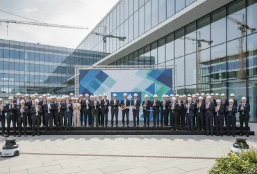 Infineon inaugura la Smart Power Fab a Dresda: una svolta strategica per i semiconduttori in Europa