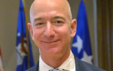 Jeff Bezos lancia Prometheus: l'IA che rivoluziona l'ingegneria fisica globale