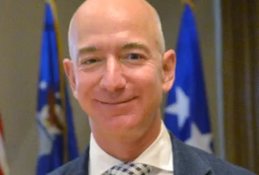 Jeff Bezos lancia Prometheus: l'IA che rivoluziona l'ingegneria fisica globale