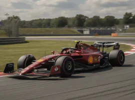 Mercedes inarrestabile al Montmelò: Pole di Russell davanti a Hamilton