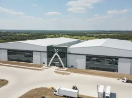 SpaceX Gigasat: La nuova fabbrica di data center spaziali a Bastrop