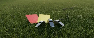Omar Artan e il sogno infranto: la FIFA pagherà l'arbitro somalo respinto dagli USA