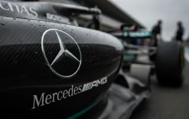 Toto Wolff senza filtri: il crollo della Mercedes a Barcellona tra guasti elettrici e caos strategico