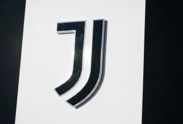 Juventus e il bivio del mercato: la strategia di Carnevali tra plusvalenze e ambizioni