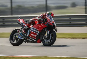 MotoGP Brno: Fabio Di Giannantonio sfida il dolore per difendere il podio mondiale