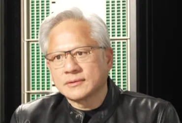 Jensen Huang e il futuro dell'IA: Tra norme sociali e crisi energetica