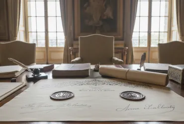 Storica distensione tra Washington e Teheran: firmato a Versailles l'accordo di pace