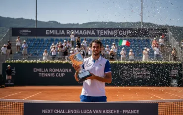 Marco Cecchinato brilla a Parma: quarti di finale conquistati con classe