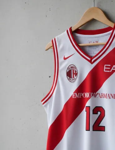 Olimpia Milano sul tetto d'Italia: battuta la Reyer Venezia, è il 32° Scudetto