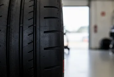 F1 Test Pirelli Barcellona: Ferrari e Cadillac plasmano le gomme del 2027
