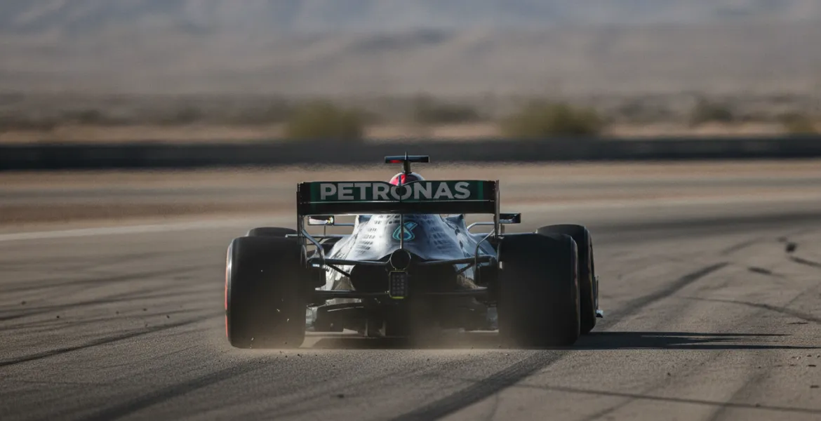 F1, Allarme Mercedes: James Allison rivela il mistero delle batterie difettose