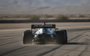 F1, Allarme Mercedes: James Allison rivela il mistero delle batterie difettose