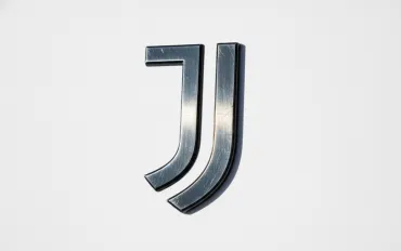 Juventus-Frattesi, l'assalto è servito: sul piatto Gatti e Cambiaso per convincere l'Inter