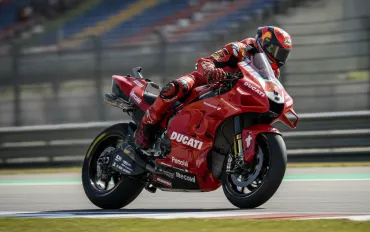Marc Marquez e Ducati: ufficiale il rinnovo fino al 2028 per continuare a dominare la MotoGP
