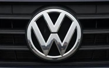 Volkswagen trema: piano shock per la chiusura di quattro impianti e 100.000 tagli