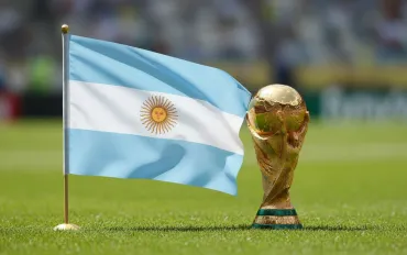 Lautaro Martinez si sblocca: il Toro trascina l'Argentina e riscrive la storia del Mondiale