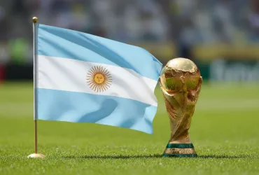 Lautaro Martinez si sblocca: il Toro trascina l'Argentina e riscrive la storia del Mondiale