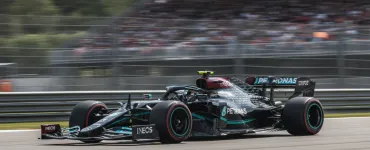 Russell trionfa a Spielberg e riapre il Mondiale: Verstappen tra le due Mercedes