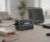 Flipper Devices rivoluziona la produttività: arriva Busy Bar, il display smart per hacker e professionisti