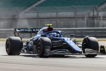 Williams nel baratro, l'ira di Carlos Sainz: Niente passo e zero affidabilità