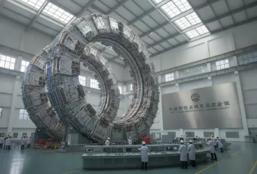 Fusione Nucleare: La Cina completa il magnete superconduttore più grande al mondo