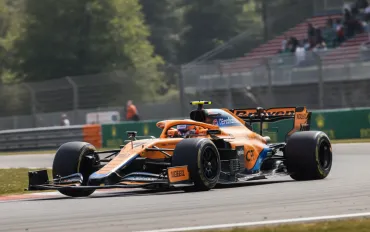 McLaren sfida Mercedes: l'analisi di Andrea Stella sul gap tecnico della MCL40