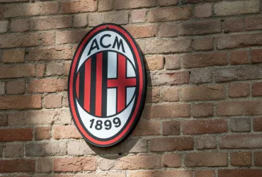 Milan, rivoluzione in difesa: tra il sogno Van Dijk e la pista Gonçalo Inácio