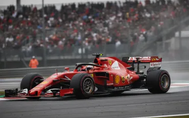Storico trionfo Ferrari a Silverstone: Leclerc firma la vittoria numero 250