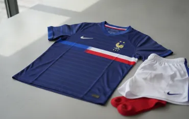 Alta tensione tra Mbappé e Gill: scintille e veleni dopo il sofferto successo della Francia sul Paraguay