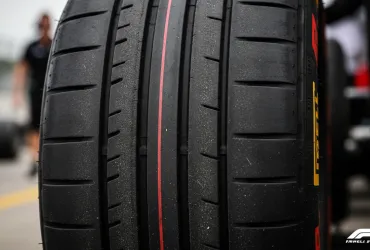 F1, Test Pirelli a Silverstone: Russell domina il caldo mentre Sainz si ferma per problemi tecnici