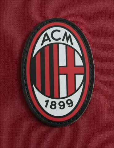 Milan, Rivoluzione sulle Fasce: Estupiñán verso l'Addio per Far Posto a Mazraoui