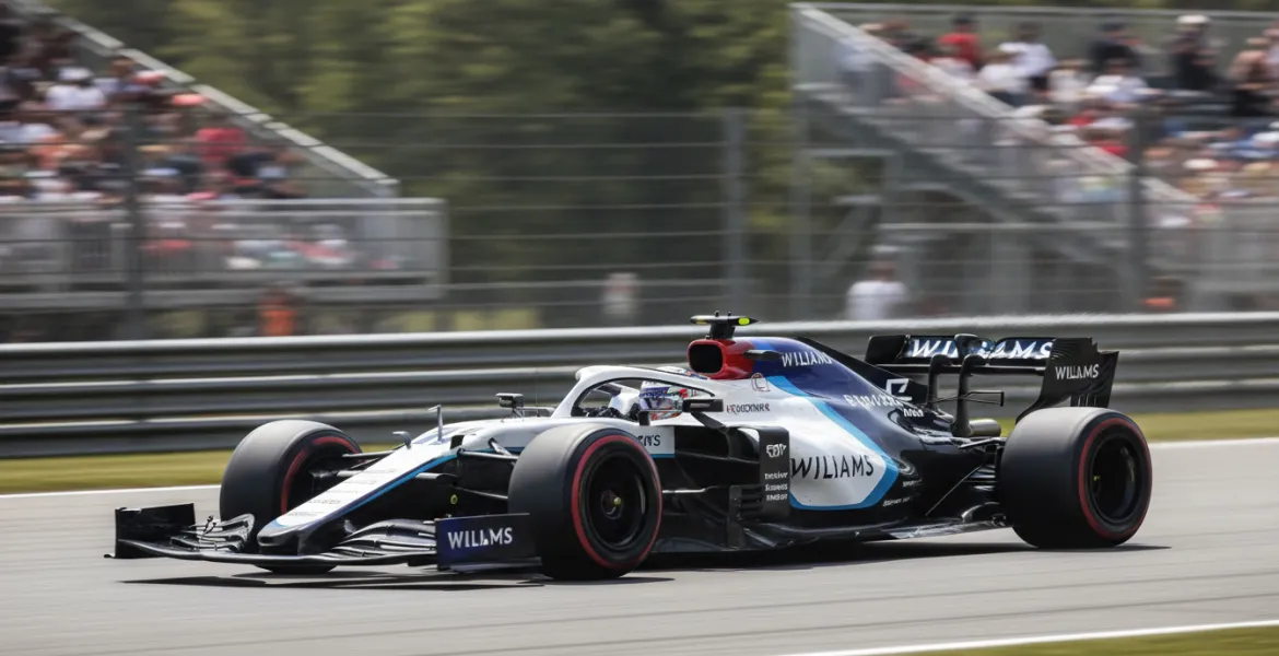 Williams, rivoluzione totale a Baku: arriva la 'vettura B' per scacciare la crisi e convincere Sainz