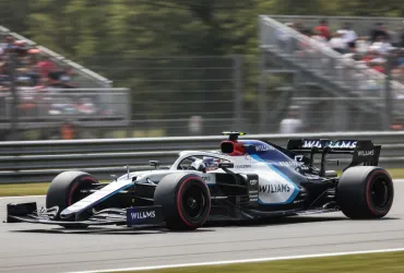 Williams, rivoluzione totale a Baku: arriva la 'vettura B' per scacciare la crisi e convincere Sainz