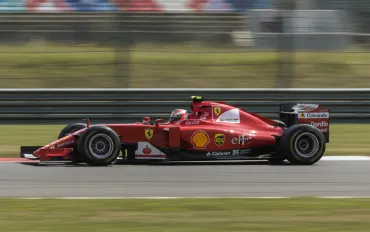 Ferrari sfida il mito di Spa: il piano di Vasseur per battere la Mercedes
