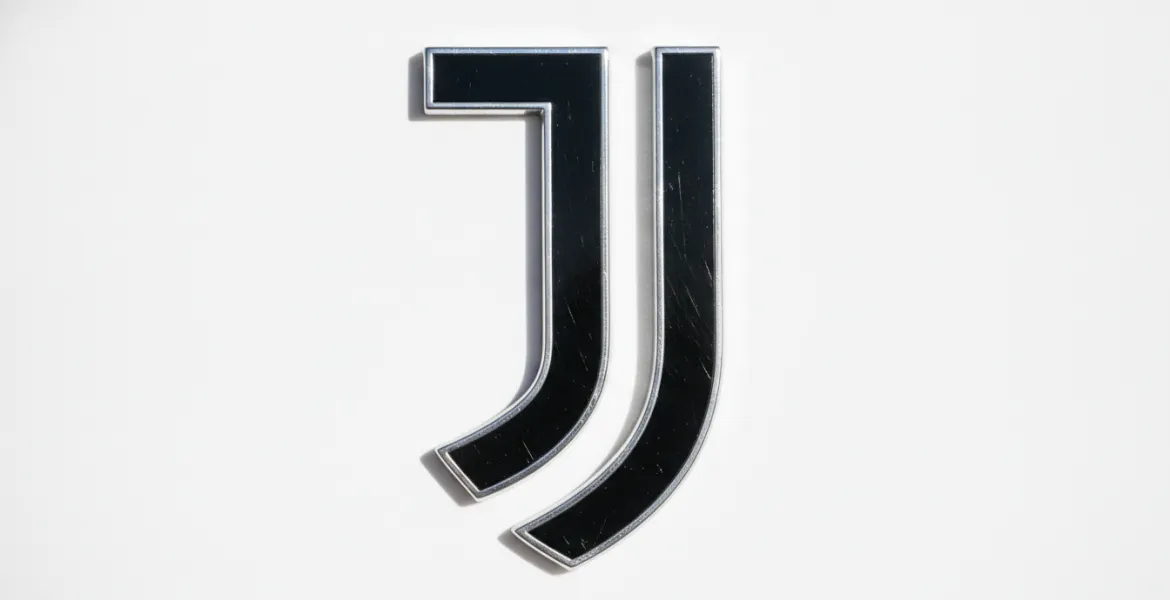 Juve, assalto a Pellegrini: il piano di Massara per il doppio sgarbo alla Roma