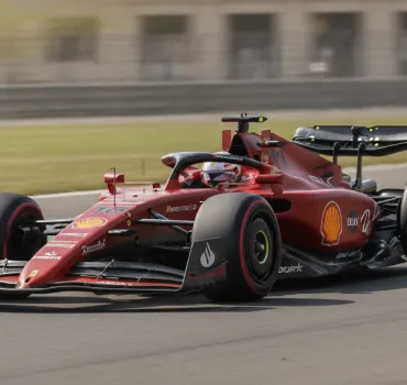 Charles Leclerc sfida il Belgio: Mercedes favorita a Spa ma la Ferrari ritrova la fiducia