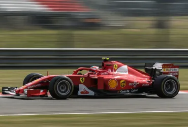 Leclerc ruggisce a Spa: podio e sogni di gloria per la Ferrari in Belgio