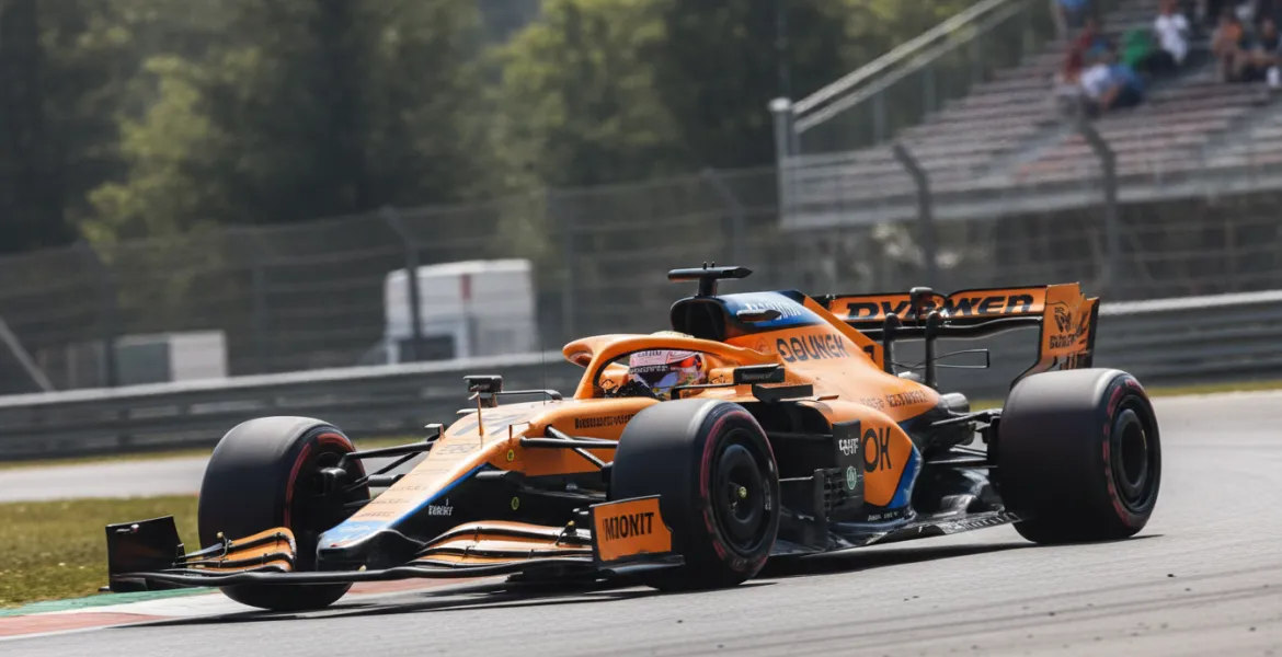 F1, Scintille a Spa: Oscar Piastri contro Charles Leclerc per il contatto sfiorato