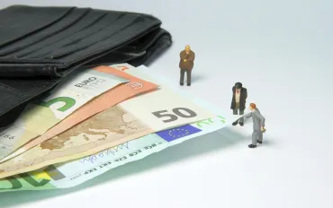 Frodi IVA scoperte da ADM: oltre 4,5 milioni di euro