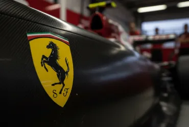 Ferrari e la Sfida dell'Hungaroring: Maranello Cerca la Consacrazione nel Mondiale 2026