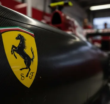 Ferrari e la Sfida dell'Hungaroring: Maranello Cerca la Consacrazione nel Mondiale 2026
