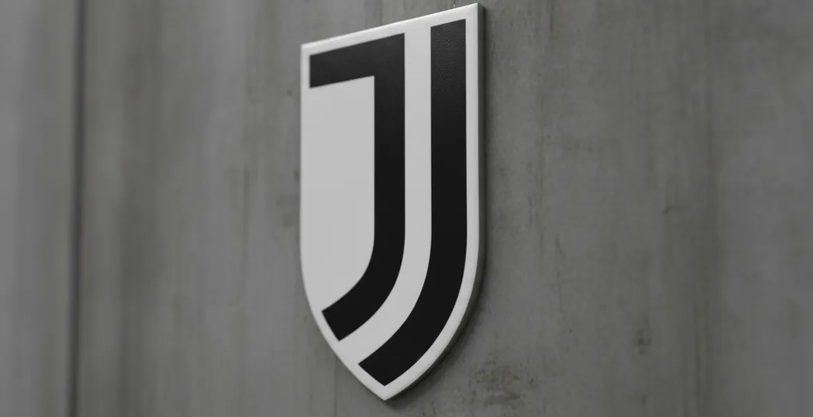 Juventus, rivoluzione totale sul mercato: svanisce Dibu Martinez, si punta tutto su Vicario e Franck Kessie