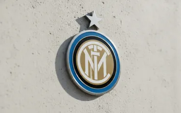 Inter, il futuro è blindato: pronti i rinnovi per Yann Bisseck e Carlos Augusto