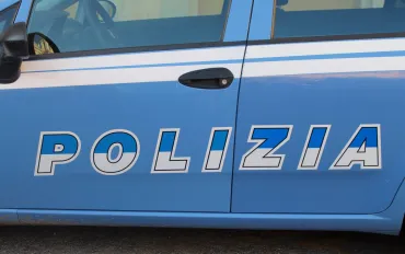 Crotone: bar multato per attivazione di slot machine oltre l'orario consentito