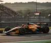 Norris domina all'Hungaroring: Pole Position e caos penalità per Hamilton e Antonelli