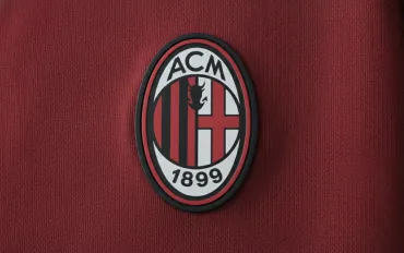 Milan, l'assalto a Karetsas dipende da Leao: intreccio bollente con il Dortmund